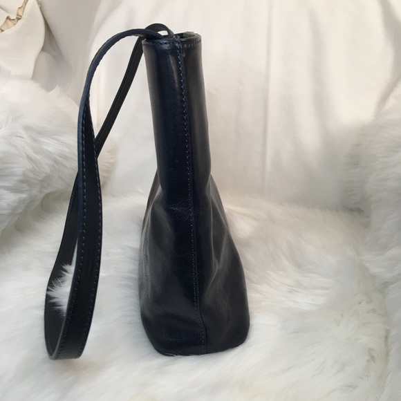 I Fratelli Navy Bule Leather Hand Bag - Picture 6 of 8